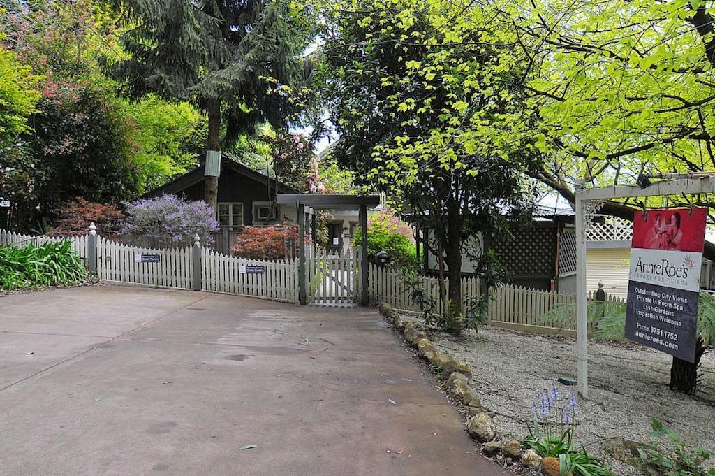 Annie Roes Luxury B&B Bend of Islands Exterior foto