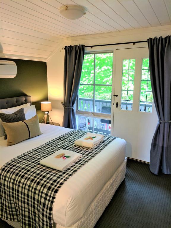 Annie Roes Luxury B&B Bend of Islands Exterior foto