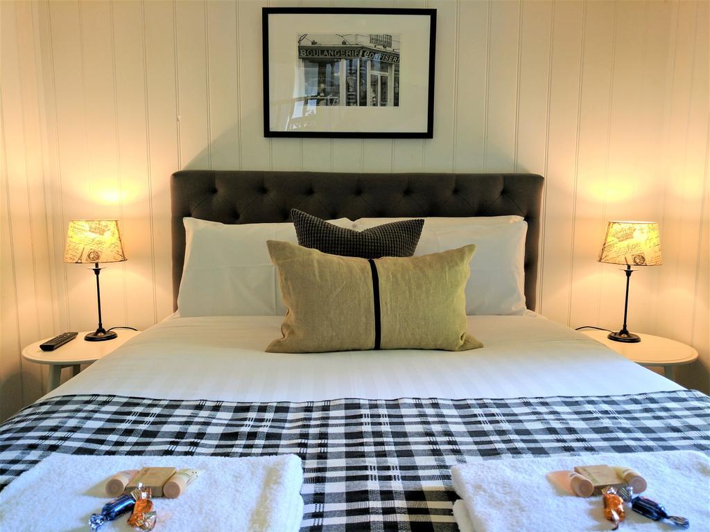 Annie Roes Luxury B&B Bend of Islands Exterior foto