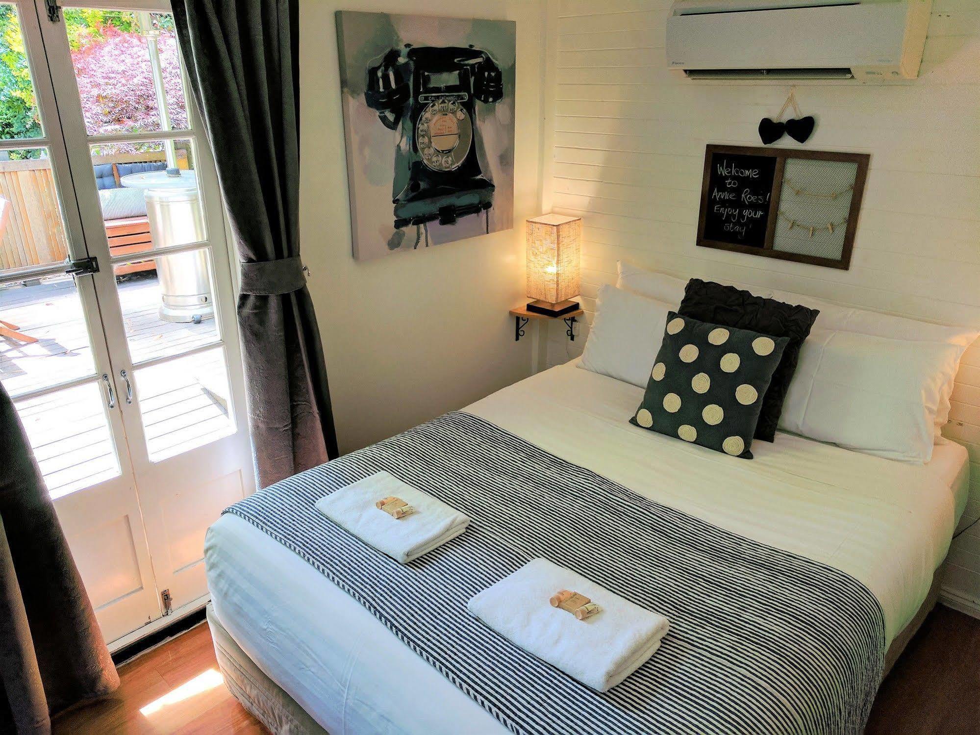 Annie Roes Luxury B&B Bend of Islands Exterior foto